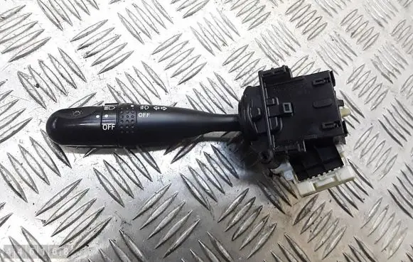 Toyota RAV 4 (XA10) Indicator stalk 1736481