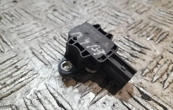 Audi A4 S4 B7 8E 8H Airbag deployment crash/impact sensor 8p0955557