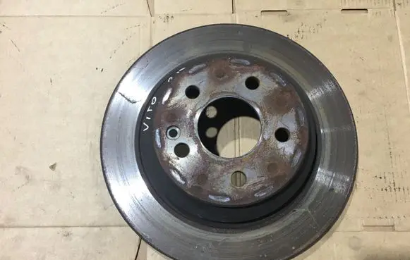 Mercedes-Benz Vito Viano W447 Rear brake disc A4474230012