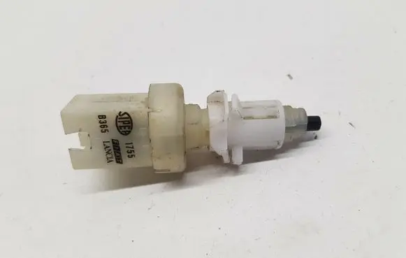 Alfa Romeo 166 Brake pedal sensor switch B3651755