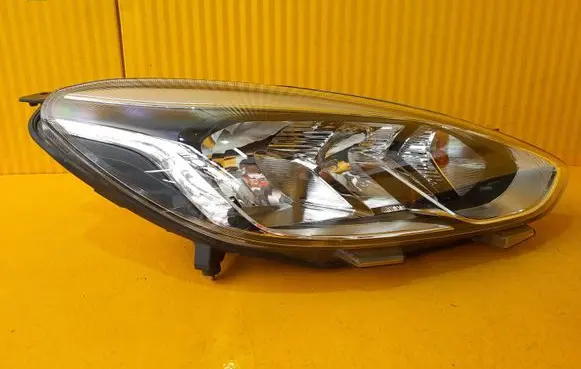 Ford Fiesta Headlight/headlamp H1BB13K029AE