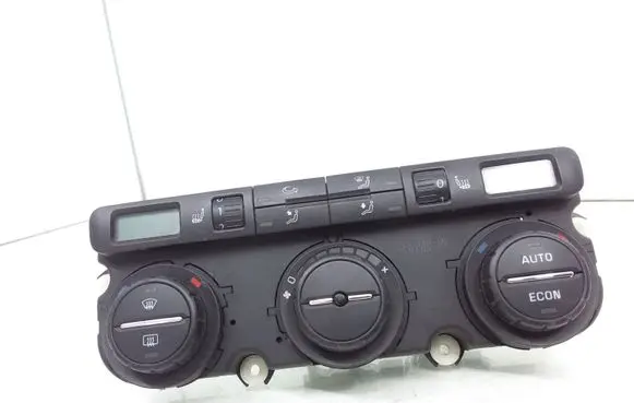 Skoda Octavia Mk2 (1Z) Climate control unit 74241060