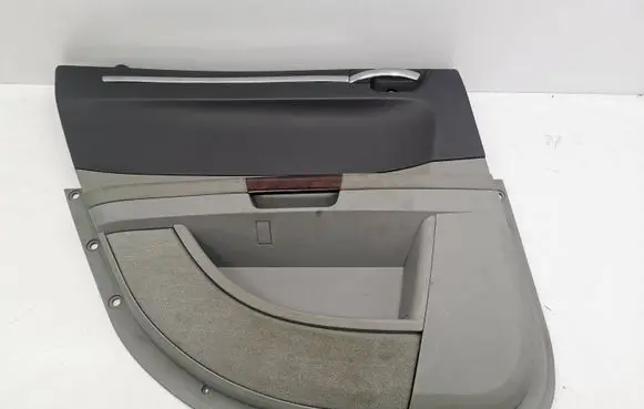 Chrysler 300 - 300C Rear door card panel trim 10525211DBAB