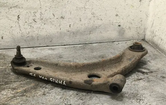 Toyota Yaris Front control arm