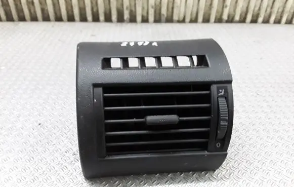 Volkswagen Fox Dashboard side air vent grill/cover trim 5Z0819703