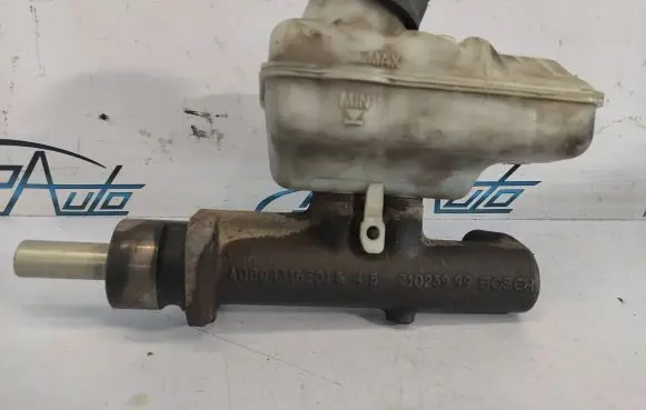 Mercedes-Benz Sprinter W901 W902 W903 W904 Master brake cylinder A0004316501 21025999