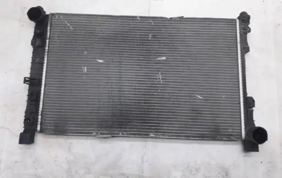 Mercedes-Benz CLK A209 C209 Coolant radiator