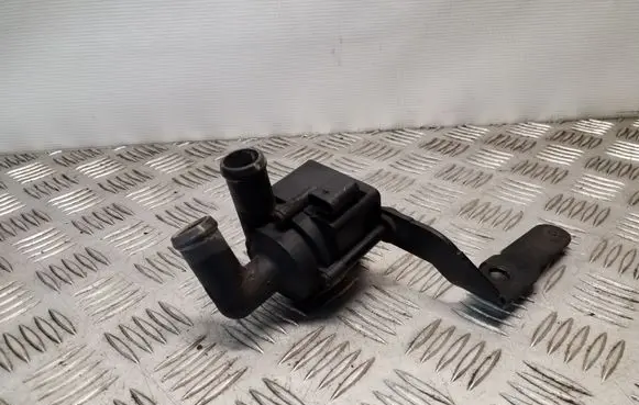 Volkswagen PASSAT B7 Electric auxiliary coolant/water pump 5N0965561