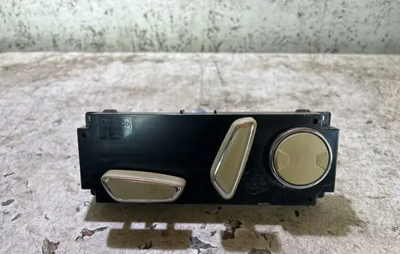 Ford Fusion II Seat control switch DG9T14B709AD SANDD5081C 0504
