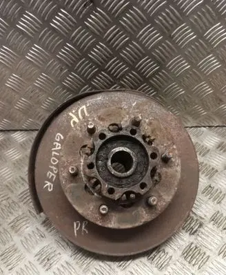 Hyundai Galloper Front wheel hub