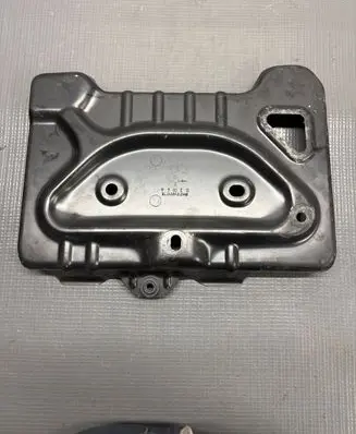 Mercedes-Benz E W212 Battery tray A2126200118 2094A