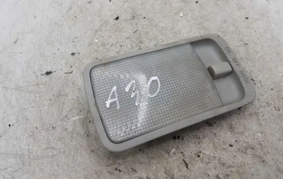 Toyota Avensis Verso Rear seat light NOCODE
