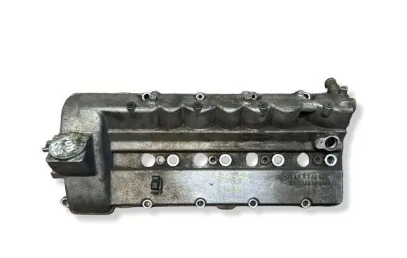 BMW 7 E38 Rocker cam cover 11122248373 224837502