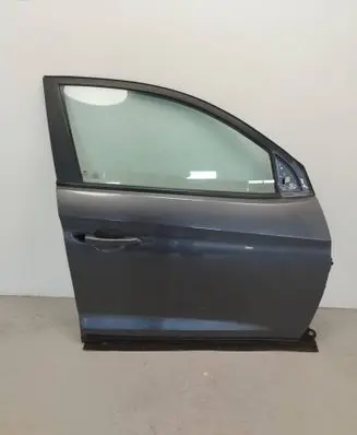 Hyundai Tucson TL Front door Z3G