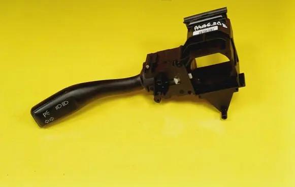 Audi A4 S4 B6 8E 8H Indicator stalk 8E0953513A