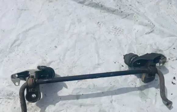 Volkswagen PASSAT B5 Front anti-roll bar/sway bar