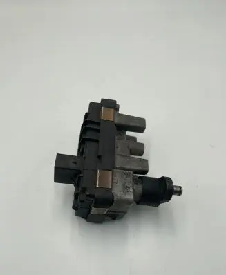 BMW 5 F10 F11 Turbine electric control actuator 6NW01009902 4933519400