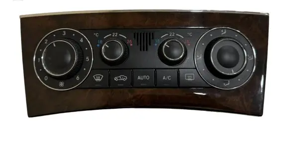 Mercedes-Benz C W203 Climate control unit A2038304085 F011500039