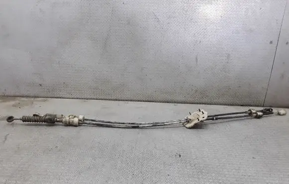Nissan X-Trail T30 Gear shift cable linkage