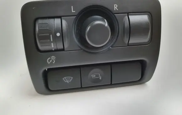 Subaru Legacy Wing mirror switch 159940