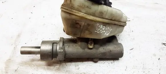 Ford Mondeo Mk III Master brake cylinder