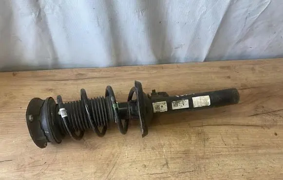 Volkswagen Golf VIII Front shock absorber/damper 5Q0412014MQ