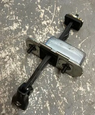 Hyundai i20 Active Front door check strap stopper 