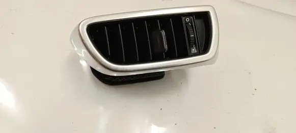Porsche Cayenne (92A) Dashboard side air vent grill/cover trim 7P5819704A