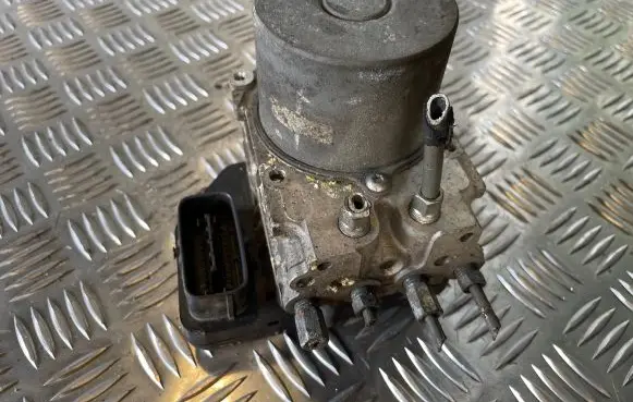 Mazda 6 ABS Pump 1338006980 086900829