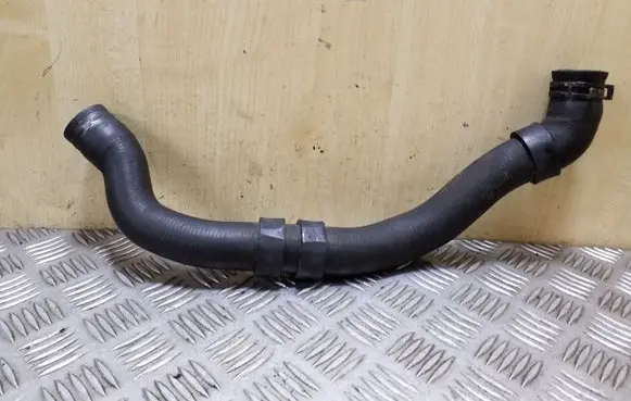 Volkswagen Golf VI Engine coolant pipe/hose