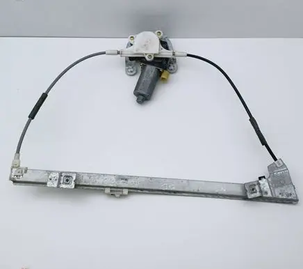 Renault Megane I Front door electric window regulator 0130821721