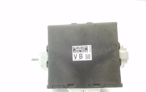 Nissan Leaf I (ZE0) Other control units/modules 310383NA1B