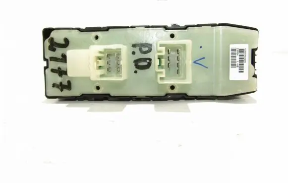 Jeep Patriot Electric window control switch 56040701AD/B