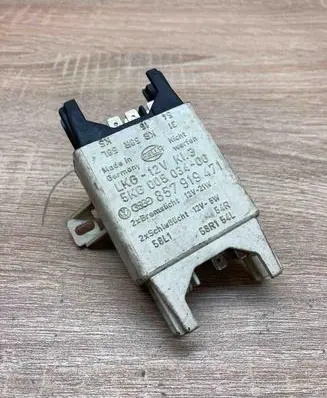 Audi 80 90 S2 B4 Other relay 857919471 5KG00503400 USED
