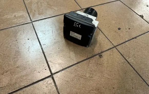 BMW 5 E60 E61 ABS Pump 6783360 6783362