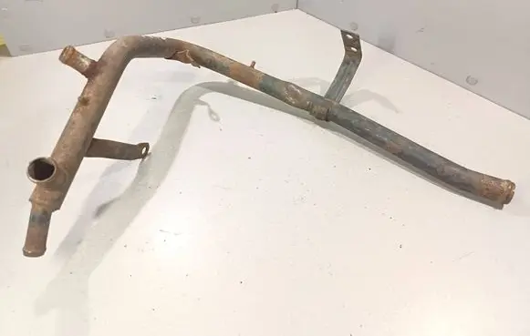 Volkswagen Transporter - Caravelle T4 Engine coolant pipe/hose 074121065AA
