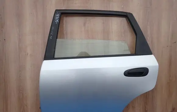 Honda Civic Rear door 