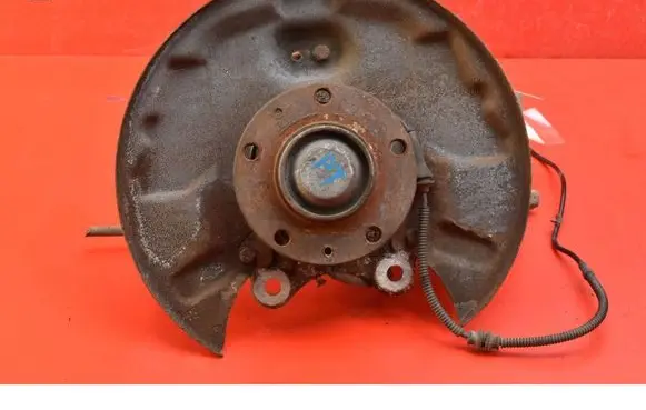 Citroen C5 Front wheel hub spindle knuckle