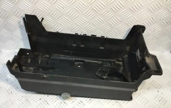 Opel Insignia A Battery box tray 13254961 13310741