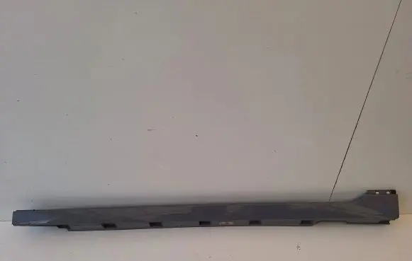 Volkswagen PASSAT B8 Sill 3G0853857F