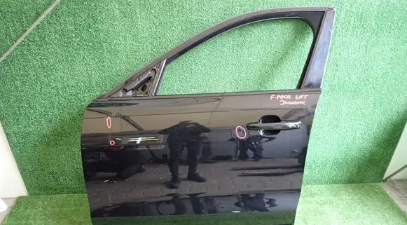 Jaguar F-Pace Front door