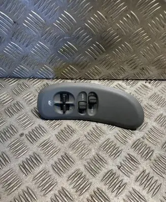 Chrysler Voyager Electric window control switch 04685732AC
