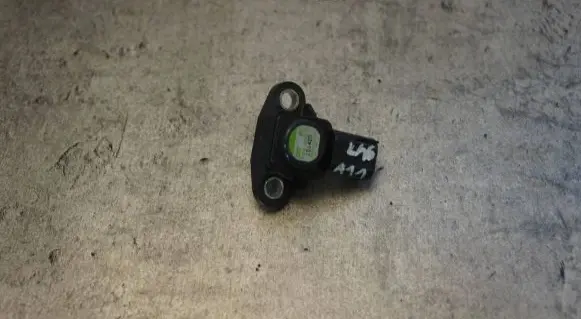 Mercedes-Benz B W246 W242 Air pressure sensor A0051535028