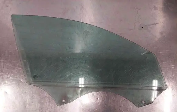 Audi A3 S3 8L Front door window/glass (coupe) 43R001582