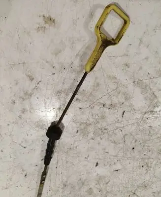 Chevrolet Matiz Oil level dip stick 