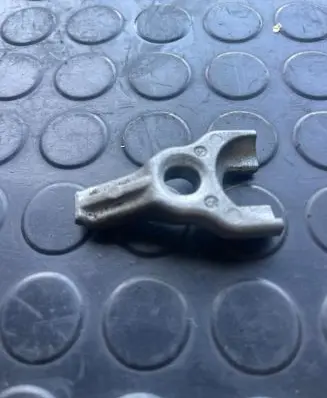 BMW 3 E90 E91 Fuel Injector clamp holder
