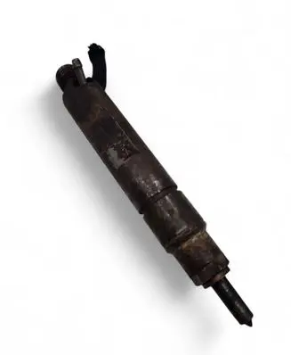 Fuel injector