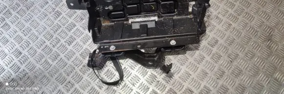 Maserati Levante Battery tray 05112061A