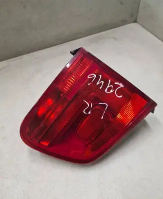 Volkswagen Tiguan Tailgate rear/tail lights 5N0945309 178957 179632