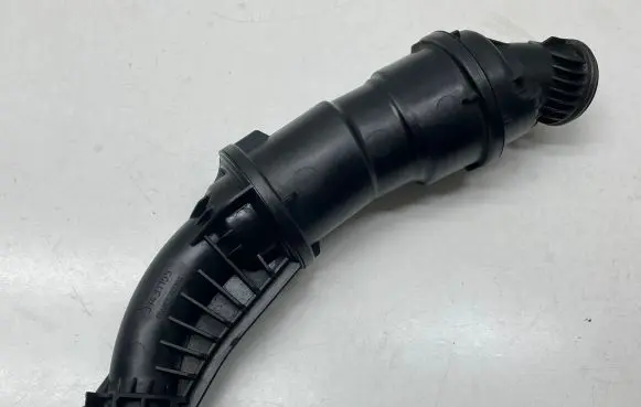Volvo V70 Turbo air intake inlet pipe/hose 31431155 D23NA